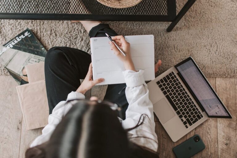 A student studying aircraft systems through an online aviation course on a laptop